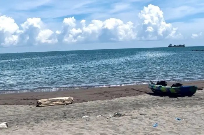 Bosowa Beautiful Beach Makassar