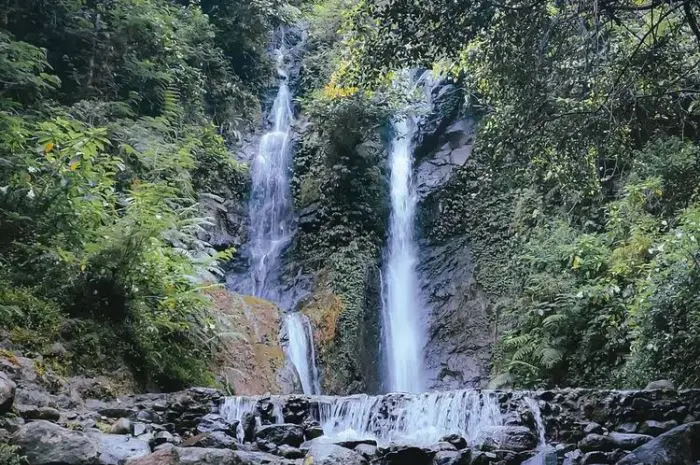 Waterfall Tours in Bogor That Offer Stunning Natural Views